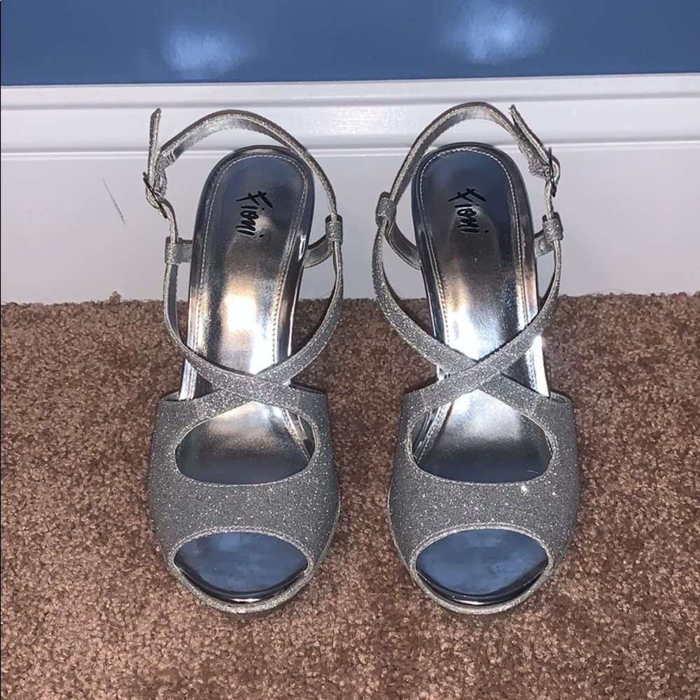 Fioni Heels